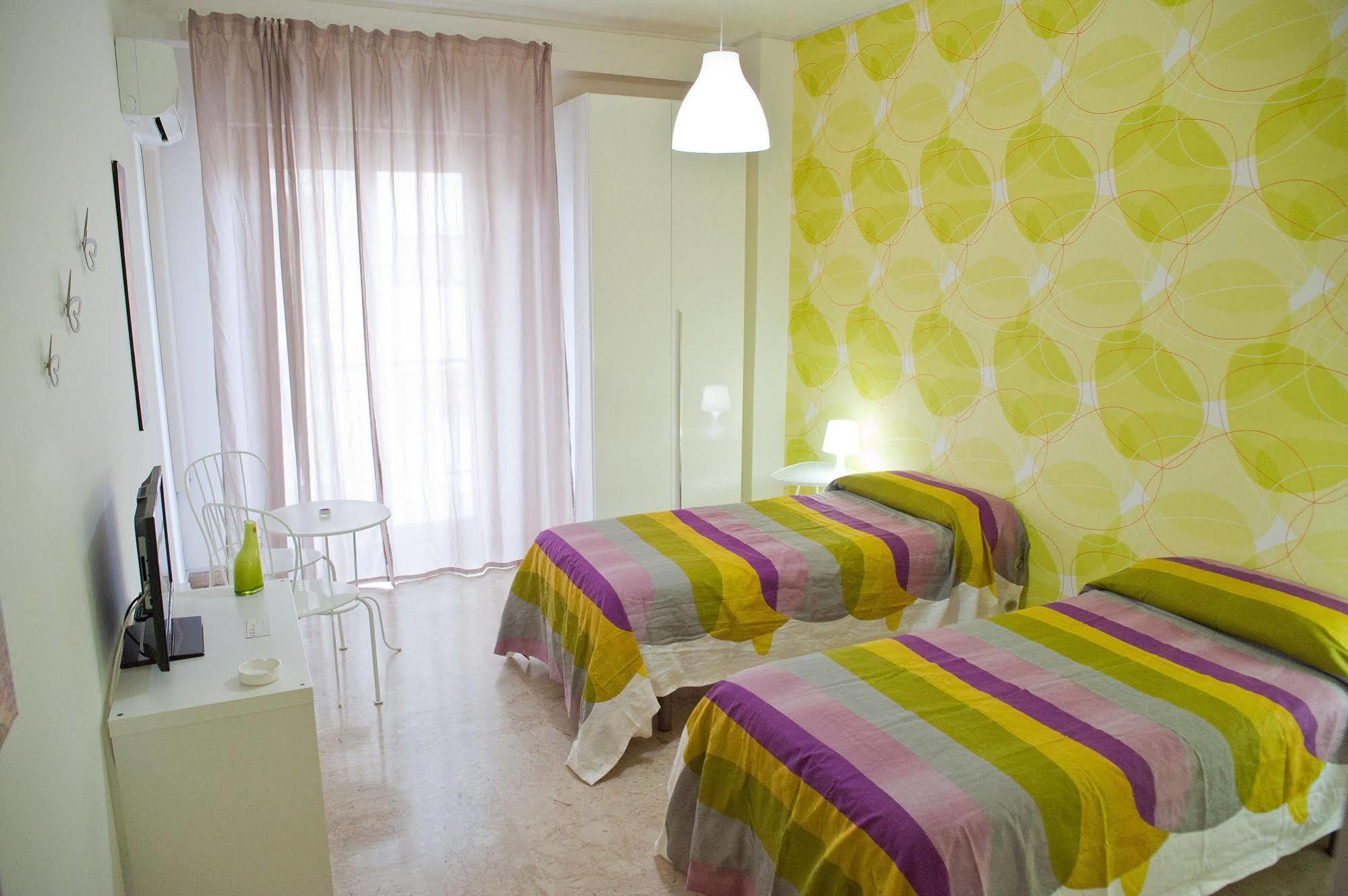 Papillon Bnb Палермо Екстериор снимка